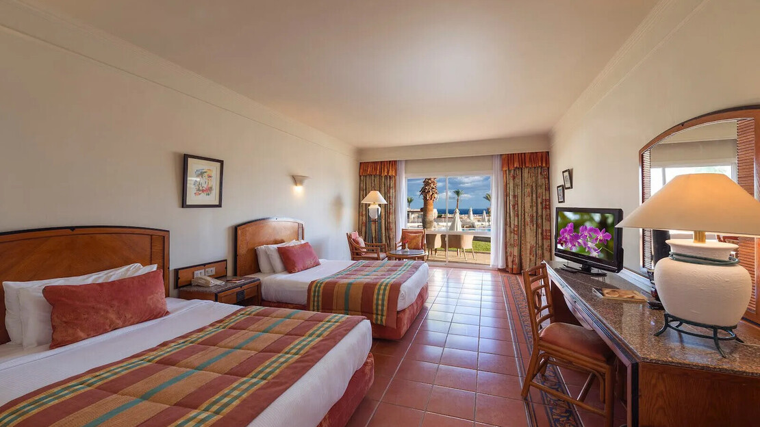 Reef Oasis Beach Resort